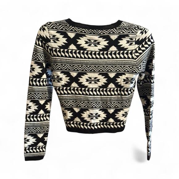 August Silk Sweater Black White Long Sleeve Crew Neck Sweater Size Small - Picture 2 of 4